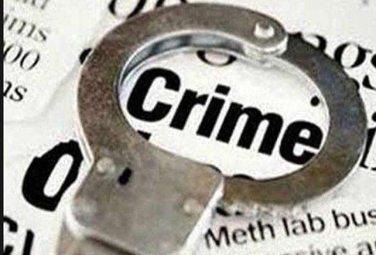 अपहृत-दो-नाबालिग-बच्चो-के-साथ-आरोपी-को-पुलिस-ने-पकड़ा –-रीवा-जिले-के-मढ़ीकला-से-बच्चों-का-किया-था-अपहरण अपहृत-दो-नाबालिग-बच्चो-के-साथ-आरोपी-को-पुलिस-ने-पकड़ा –-रीवा-जिले-के-मढ़ीकला-से-बच्चों-का-किया-था-अपहरण